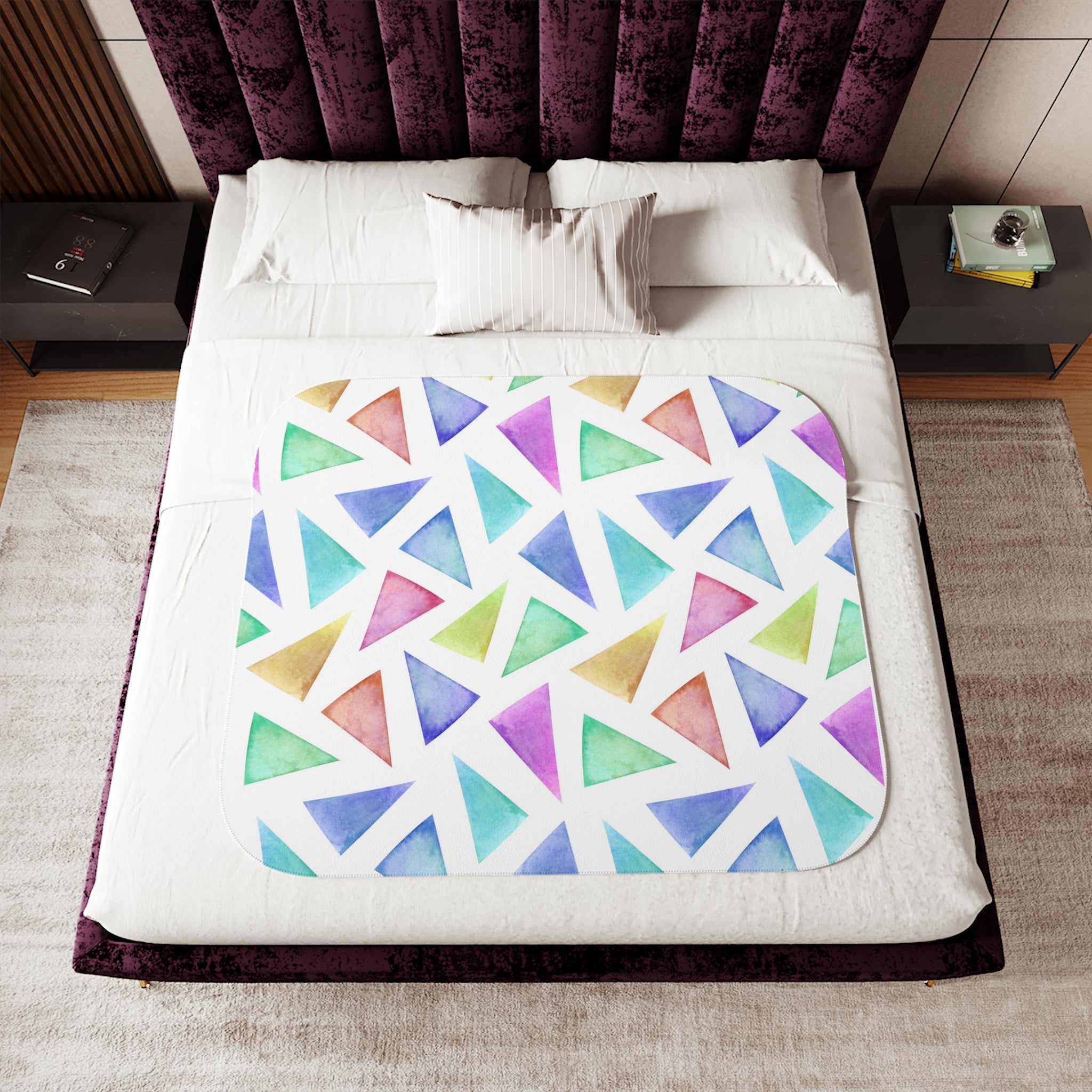 Colorful Watercolor Triangle Sherpa Blanket — Cozy Reversible Throw