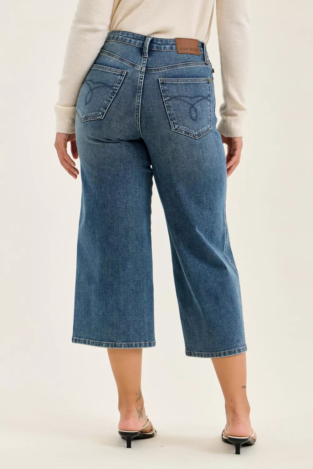 Judy Blue High Waist "Dottie" Wide Crop Md Quarry Fade Jeans